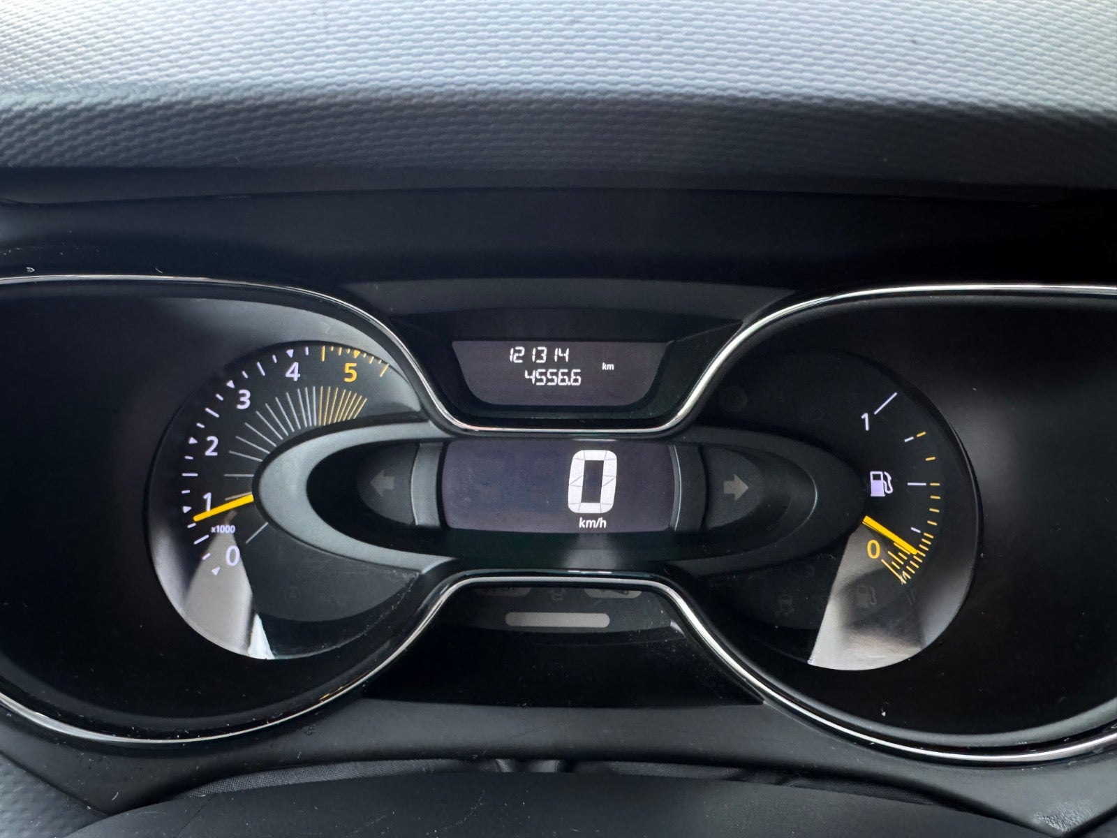 Renault Captur 1.5 dCi Manual, 5-trins, 90ps, 2015