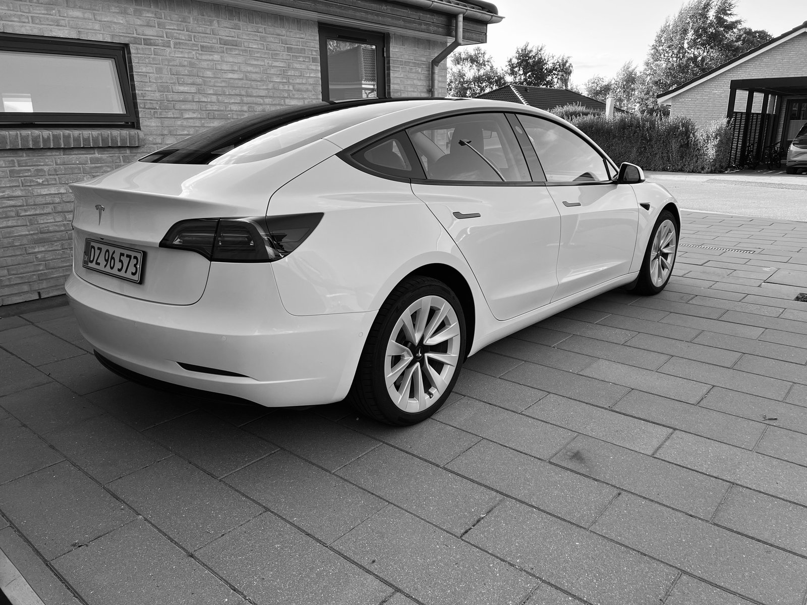 Tesla Model 3 Standard Range, 283hp, 2022