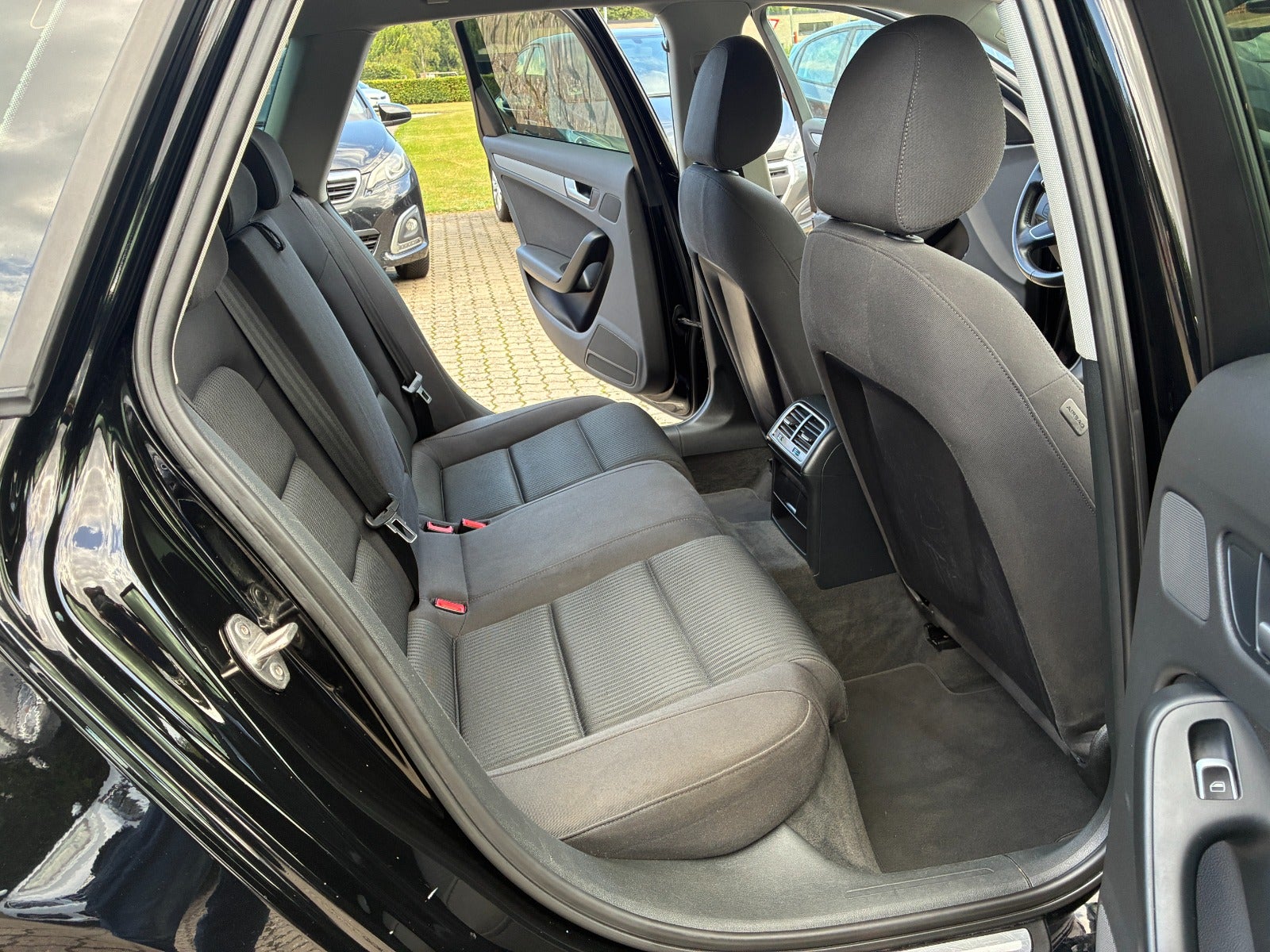 Audi A4 Avant 2.0 TDI DPF Multitronic, 150hp, 2014