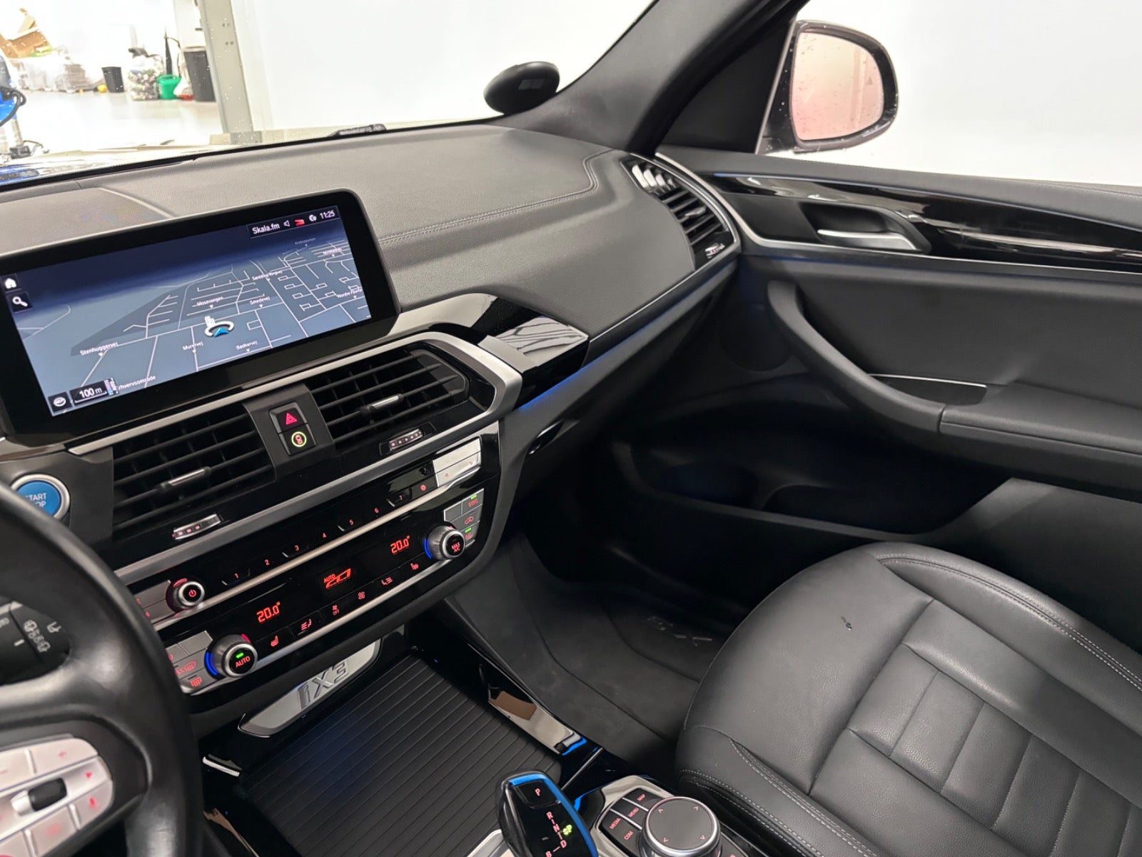 BMW iX3, 286hk, 2021