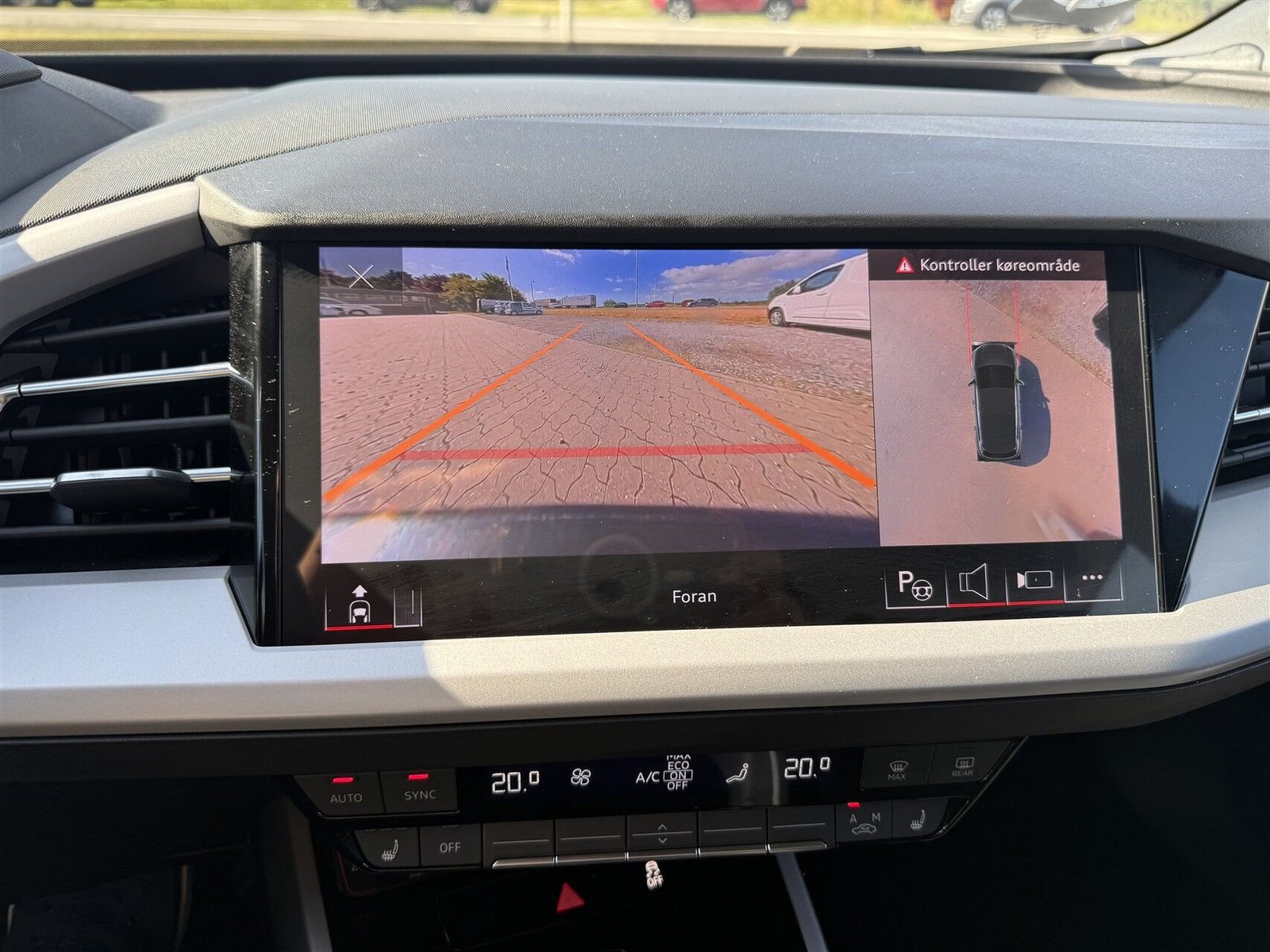 Audi Q4 45 e-tron, 286ps, 2025