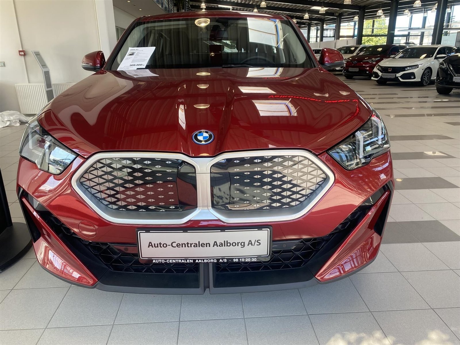 BMW iX2 eDrive20, 204ps, 2025