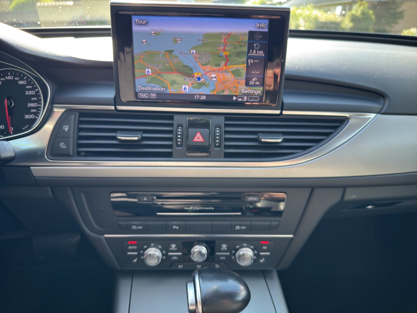 Audi A6 Avant 2.0 TDI DPF Multitronic, 177hp, 2014