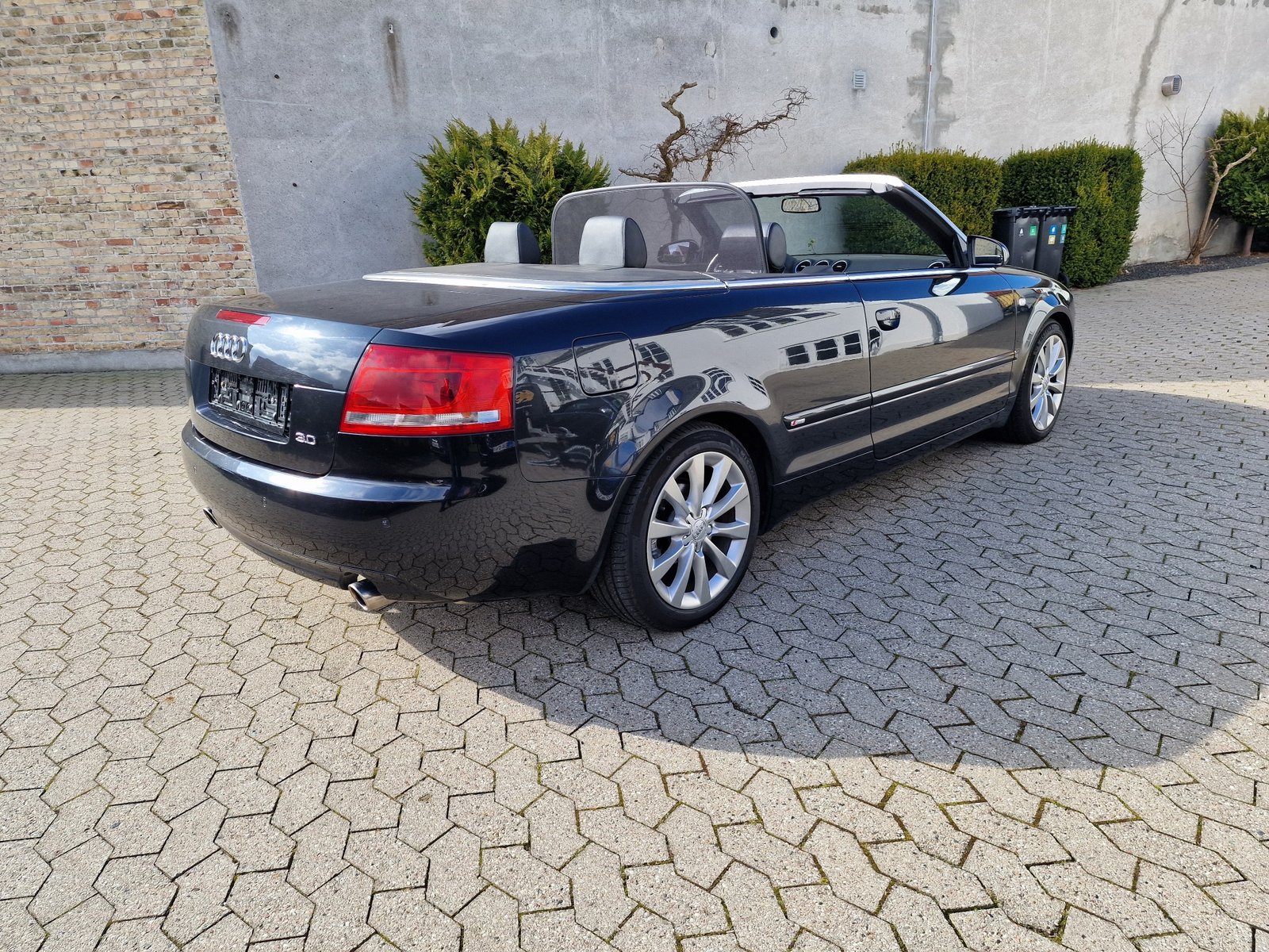 Audi A4 Cabriolet 3.0 V6 Multitronic, 220ps, 2003