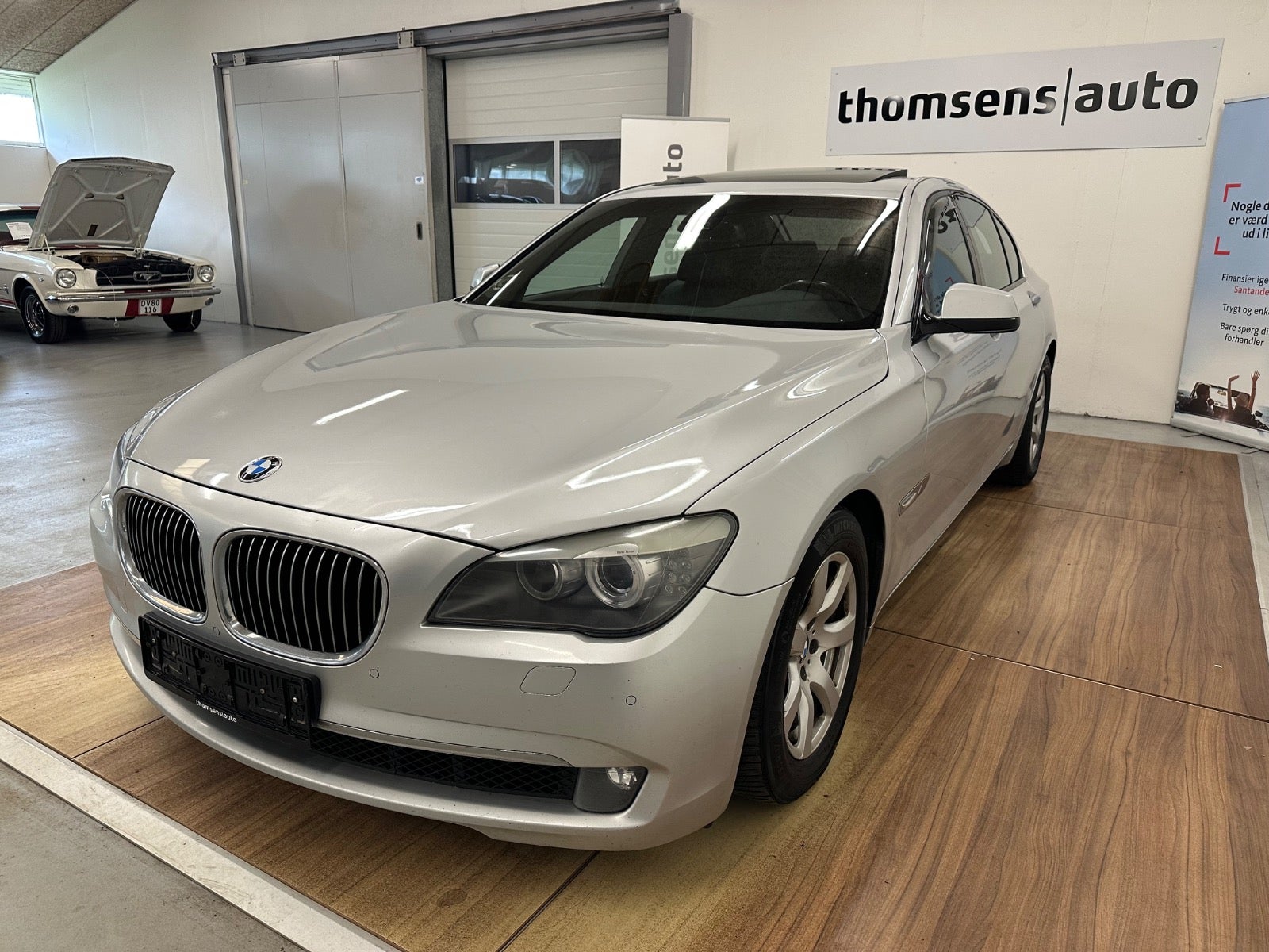 BMW 730d Steptronic, 245hp, 2009