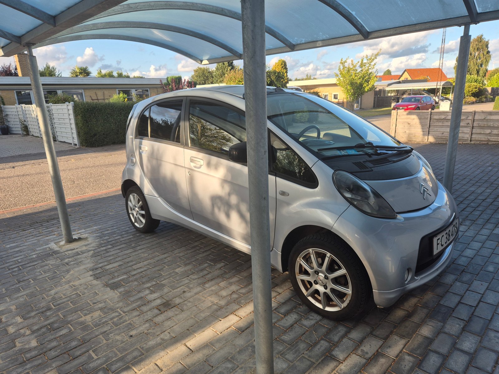 Citroën C-Zero 16 kWh, 67ps, 2012