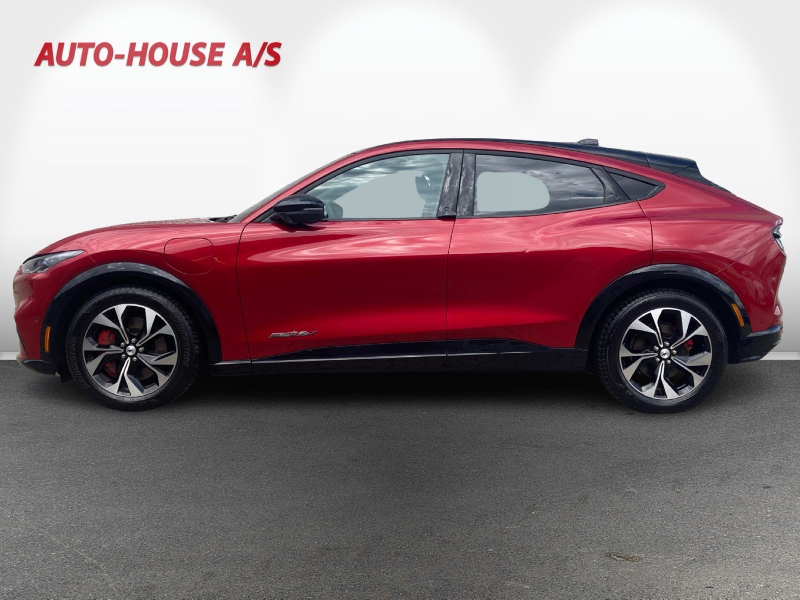 Ford Mustang Mach-E Long Range AWD, 351hk, 2023