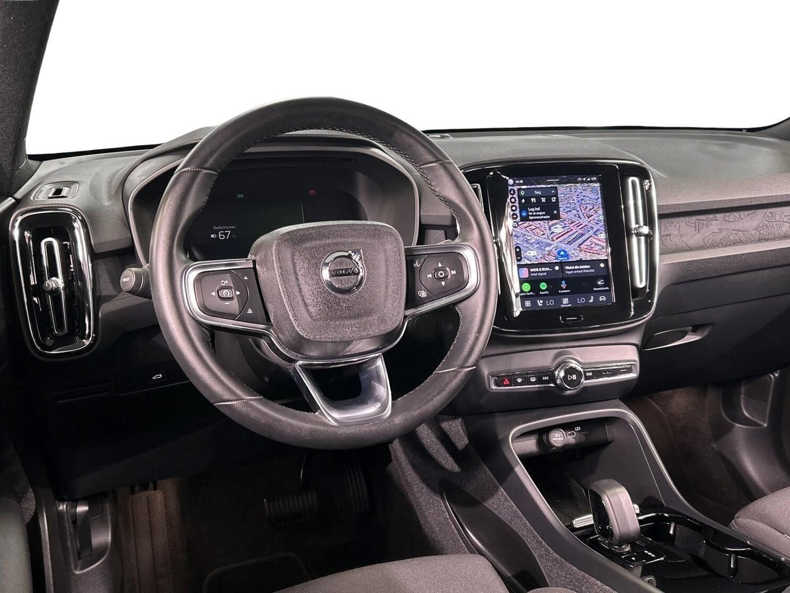 Volvo XC40 Recharge, 231ps, 2023