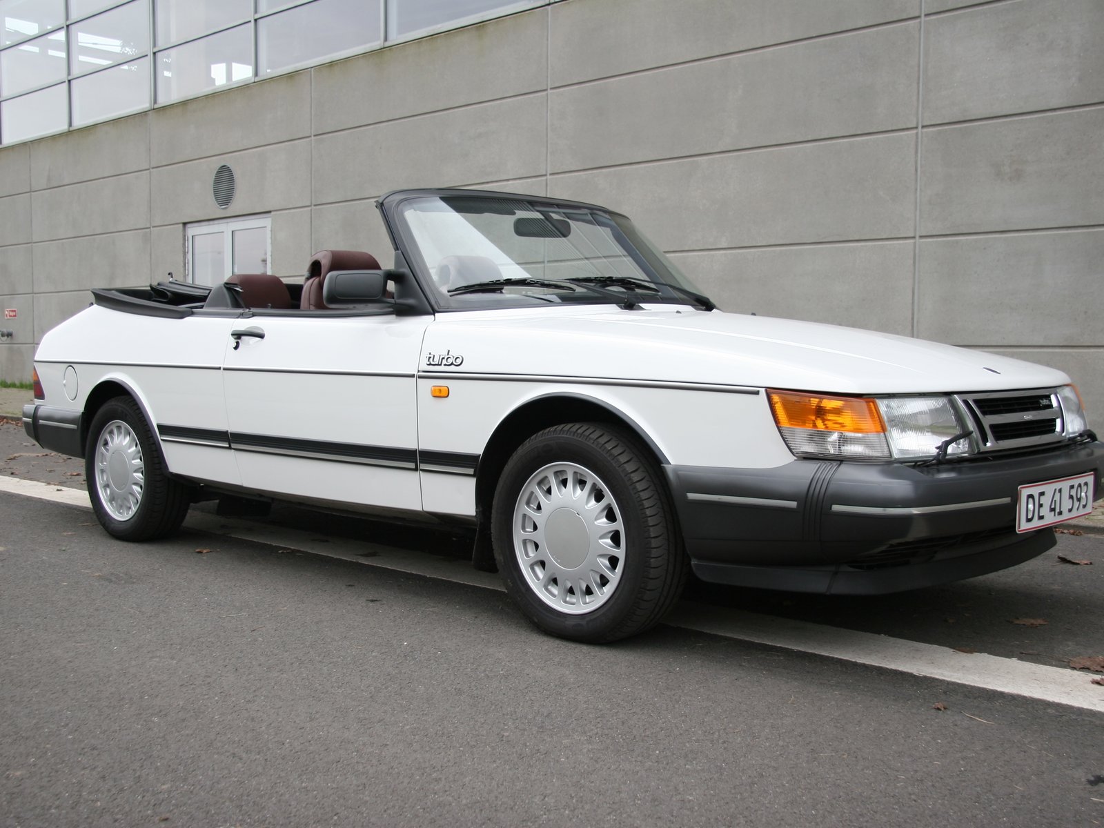 Saab 900 Convertible 2.0 Turbo Manuell, 5-trinn, 175hk, 1987
