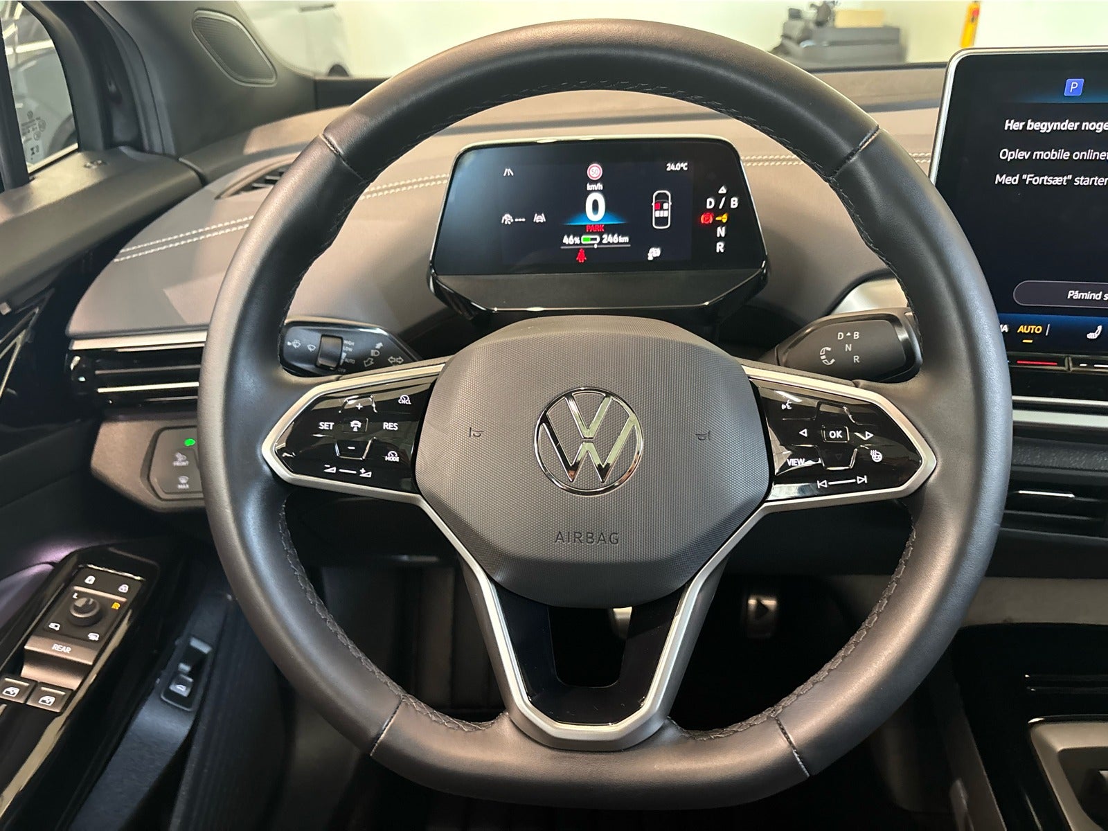 Volkswagen ID.5 Pro, 286ps, 2025