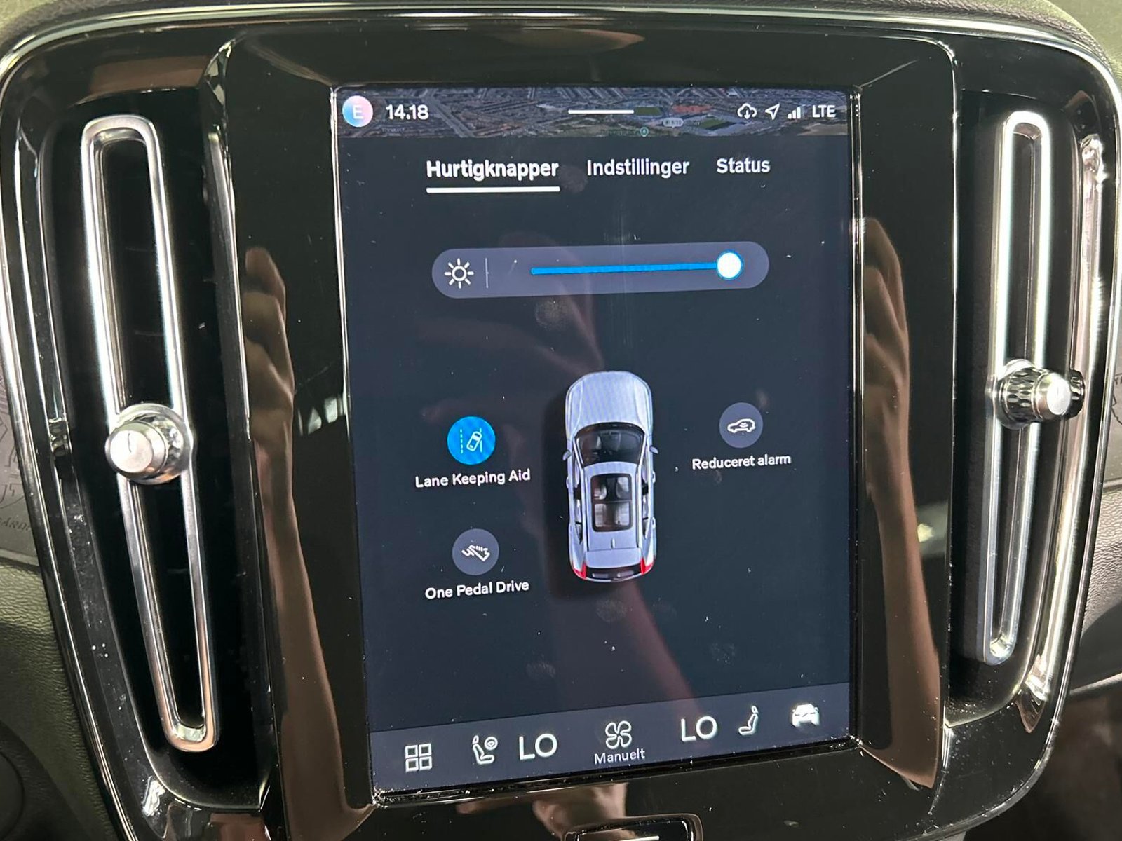 Volvo XC40 Recharge, 231ps, 2023