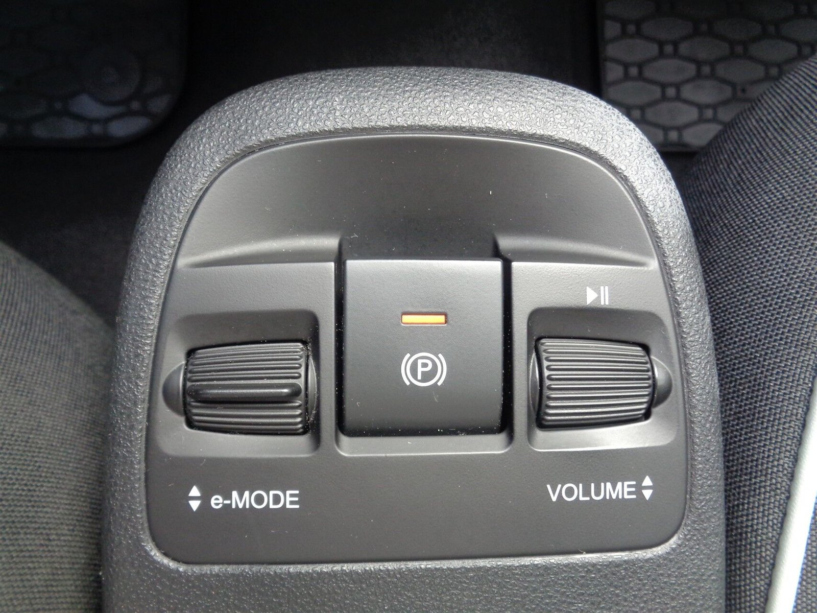 Fiat 500e 23.7 kWh, 95ps, 2022