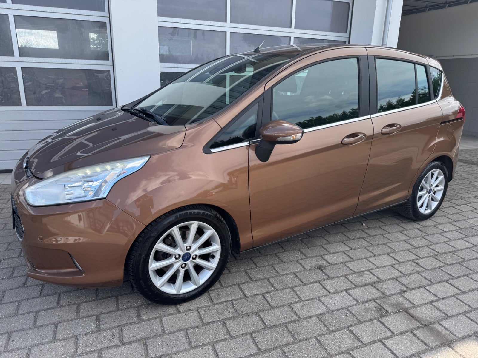 Ford B-Max 1.6 Ti-VCT Powershift, 105hp, 2015