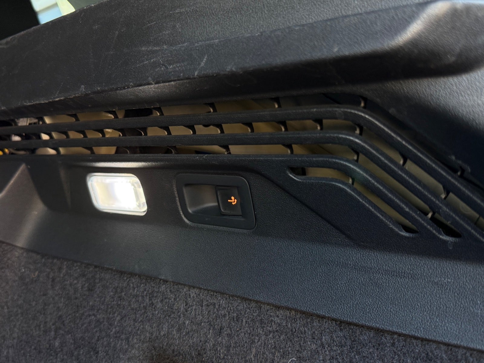 Volkswagen ID.4 Pro Performance, 204hp, 2021