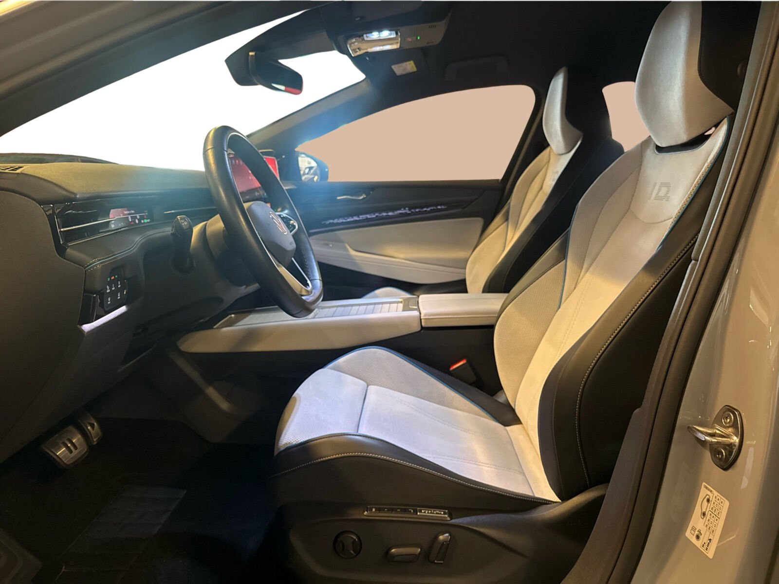 Volkswagen ID.7 Pro, 286hk, 2024