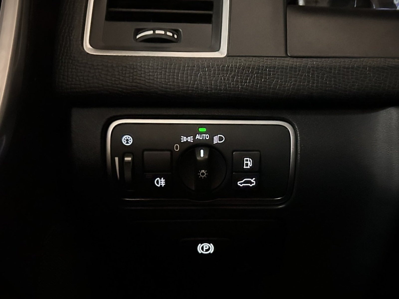 Volvo XC60 D4 Geartronic, 8-trins, 190ps, 2016