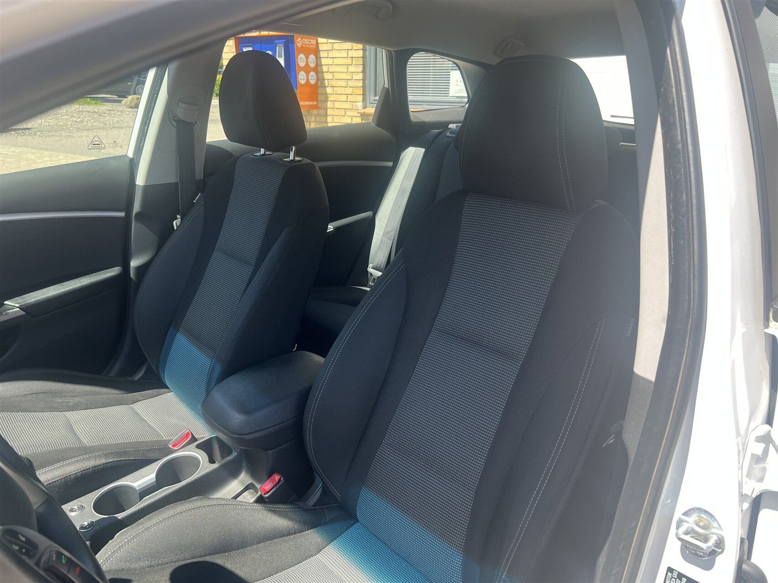Hyundai i30 Kombi 1.6 CRDi Manual, 6-trins, 110ps, 2016