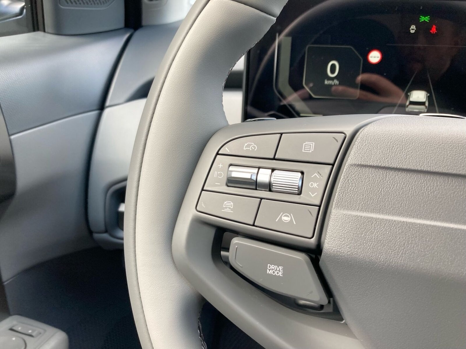 Kia EV3 Standard Range, 204ps, 2027