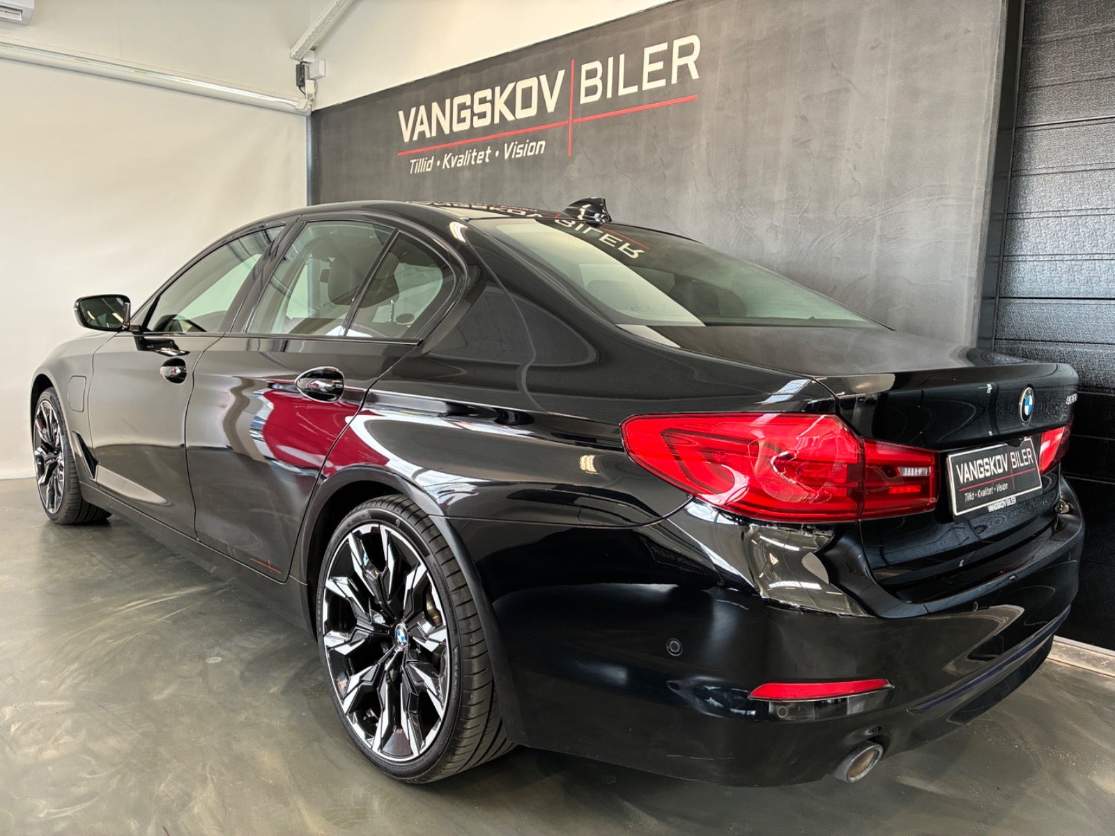 BMW 530e iPerformance Sedan Steptronic, 8-trins, 252ps, 2020