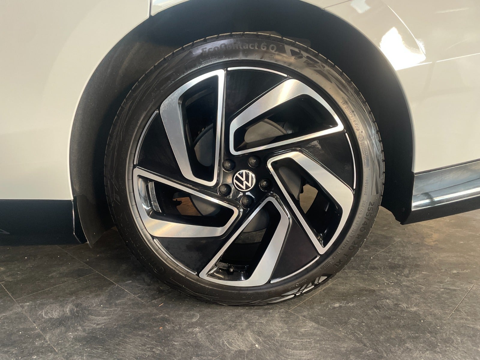 Volkswagen ID.7 Pro, 286ps, 2024