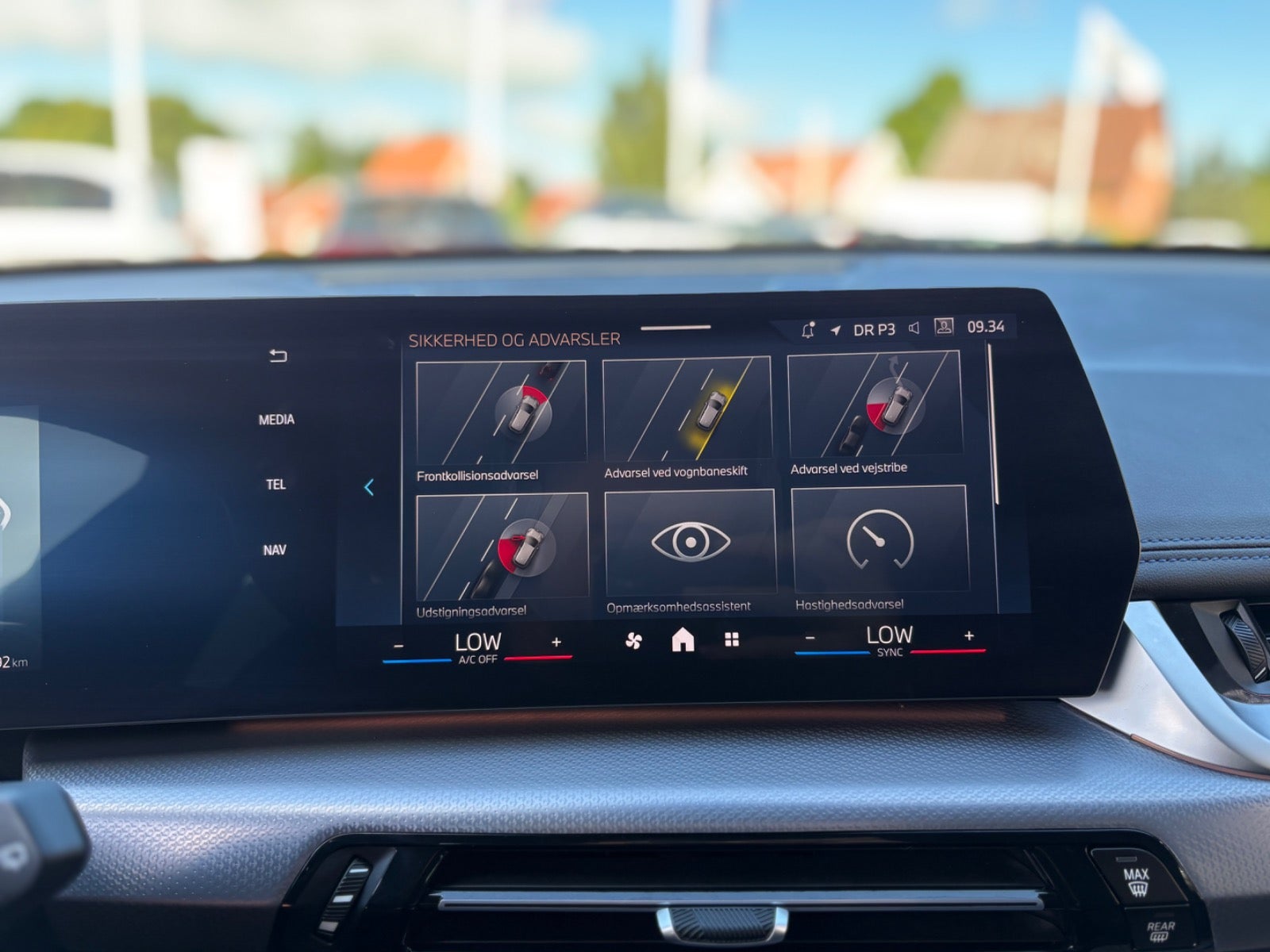BMW iX1 eDrive20, 204hk, 2024