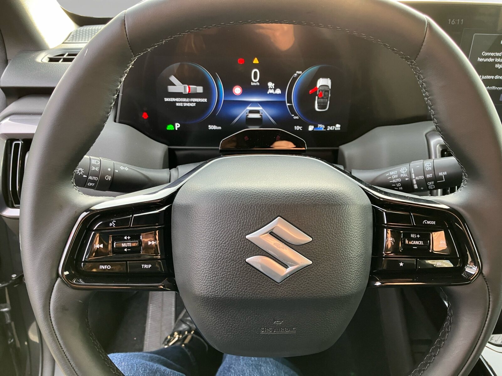 Suzuki e Vitara 61 kWh, 174ps, 2025