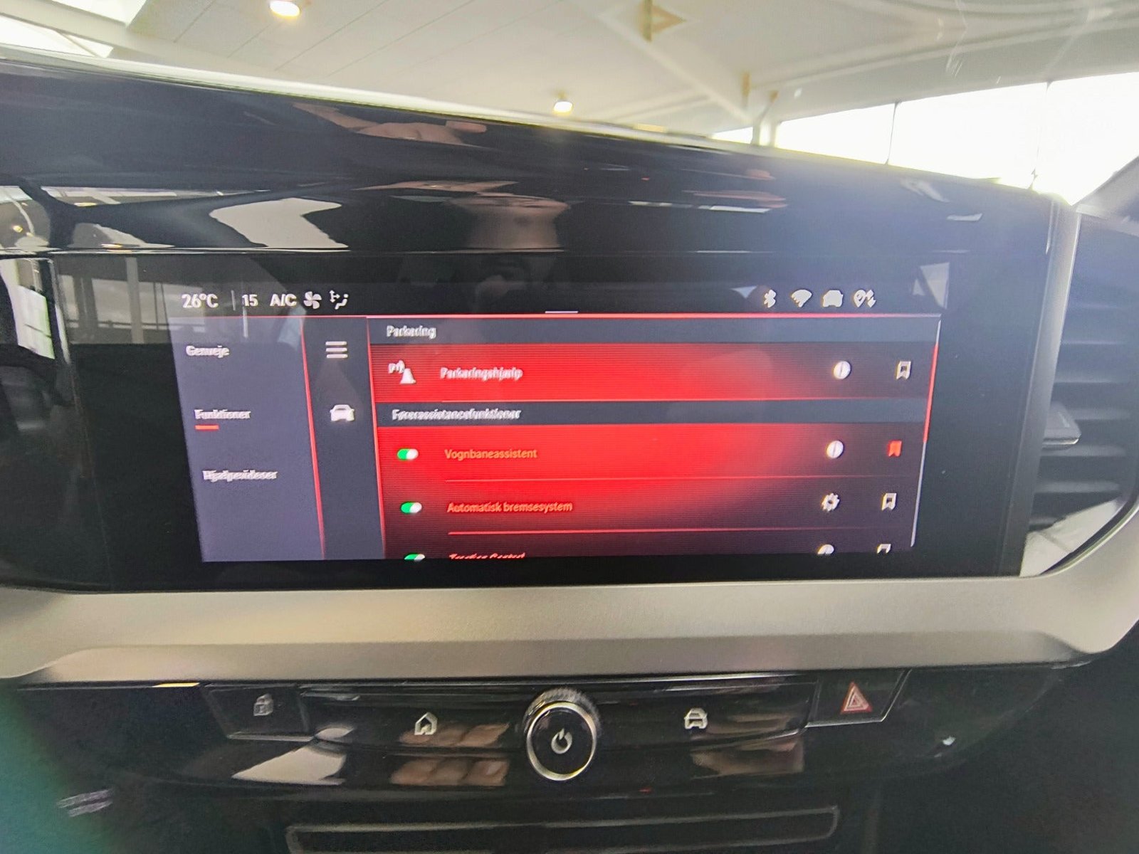 Opel Mokka, 156ps, 2025