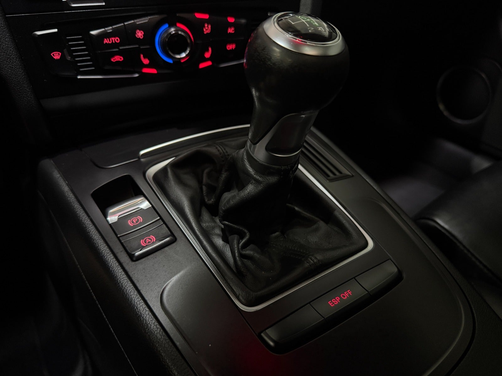 Audi A5 Coupé 3.0 TDI V6 DPF quattro Manual, 239hp, 2008