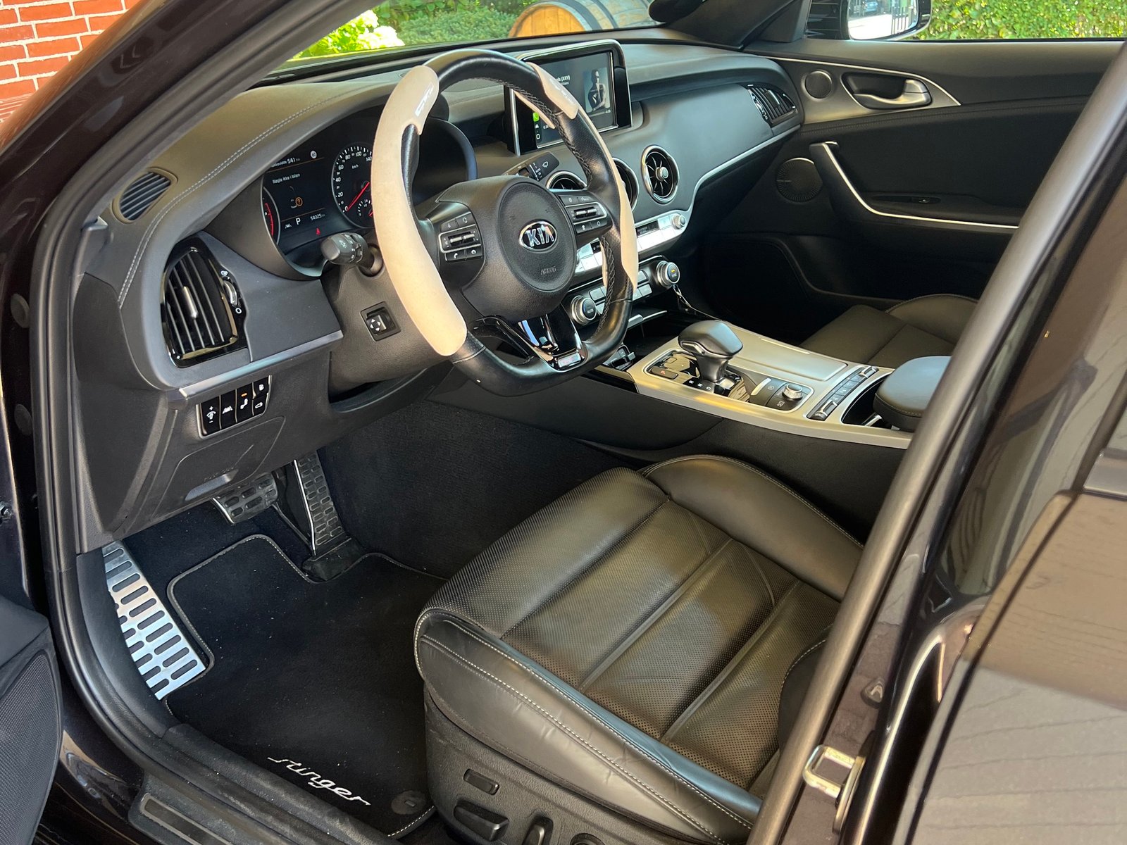 Kia Stinger 2.0 T-GDI Automatic, 255hp, 2018