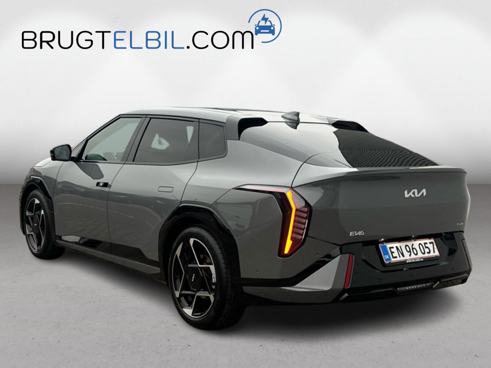 Kia EV4 Long Range Fastback, 204ps, 2026