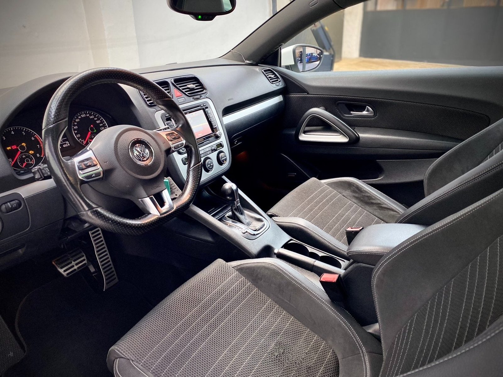 Volkswagen Scirocco 2.0 TSI DSG Sequential, 6-trins, 200ps, 2010