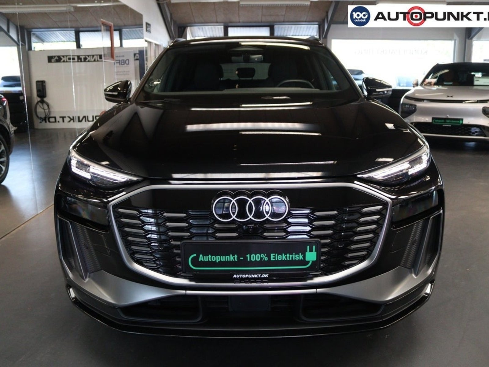 Audi Q6 e-tron performance, 306ps, 2025