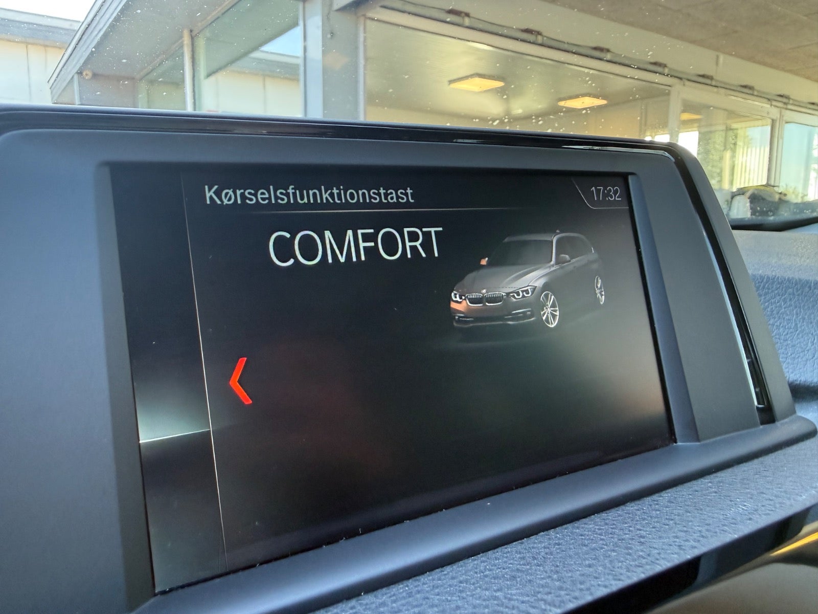 BMW 320d Touring Steptronic, 8-trins, 190ps, 2019
