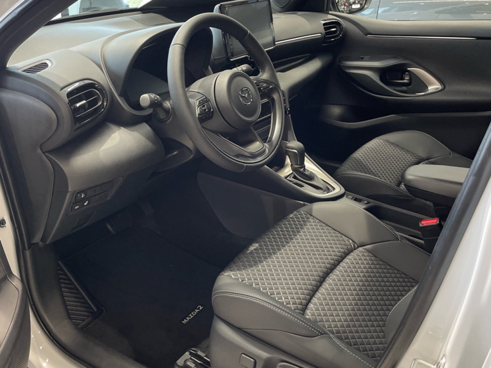 Mazda 2 Hybrid Automatic, 116hp, 2022