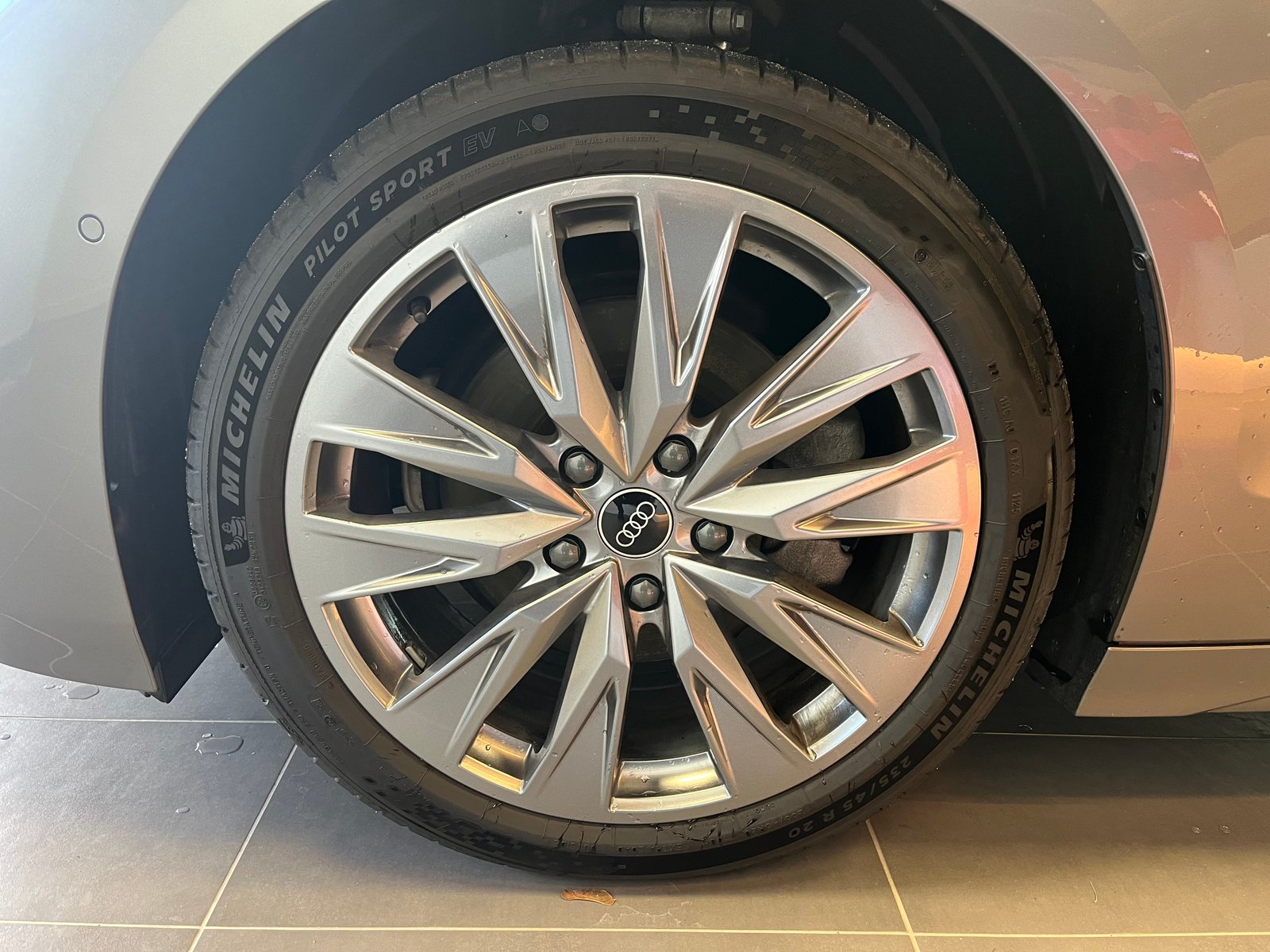 Audi A6 Sportback e-tron, 286hp, 2025
