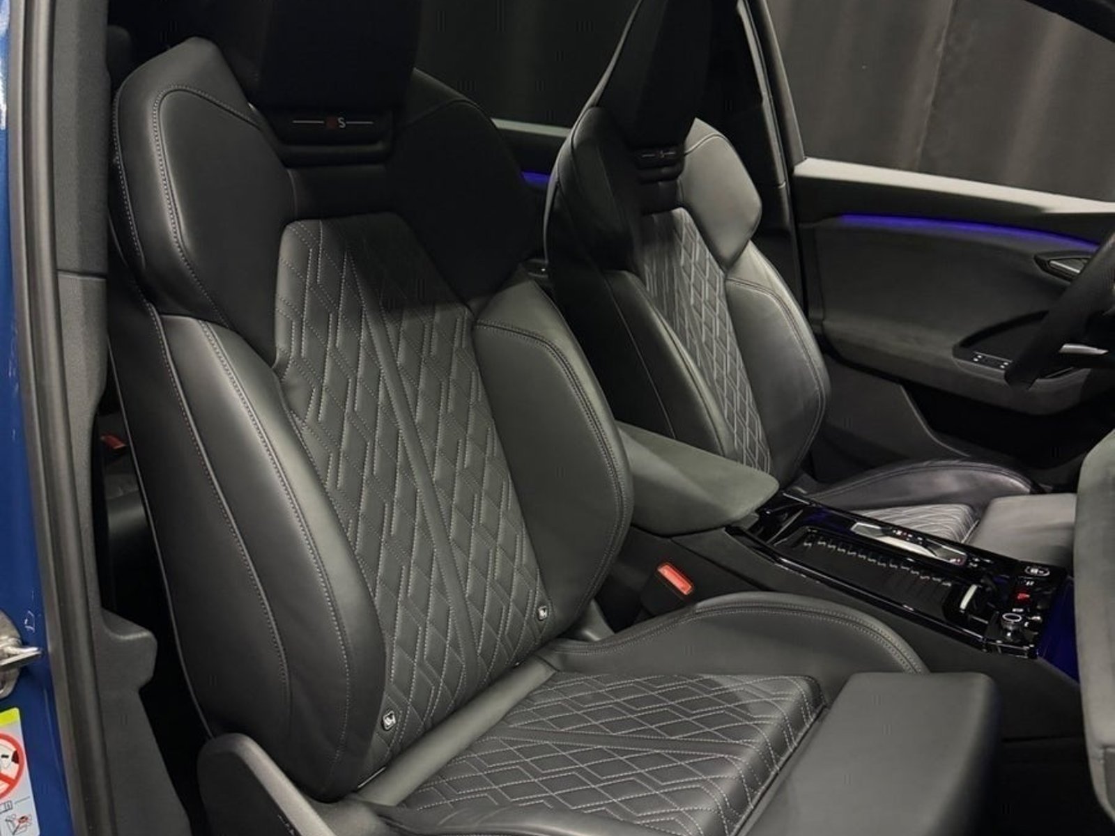 Audi Q6 e-tron quattro, 388ps, 2024