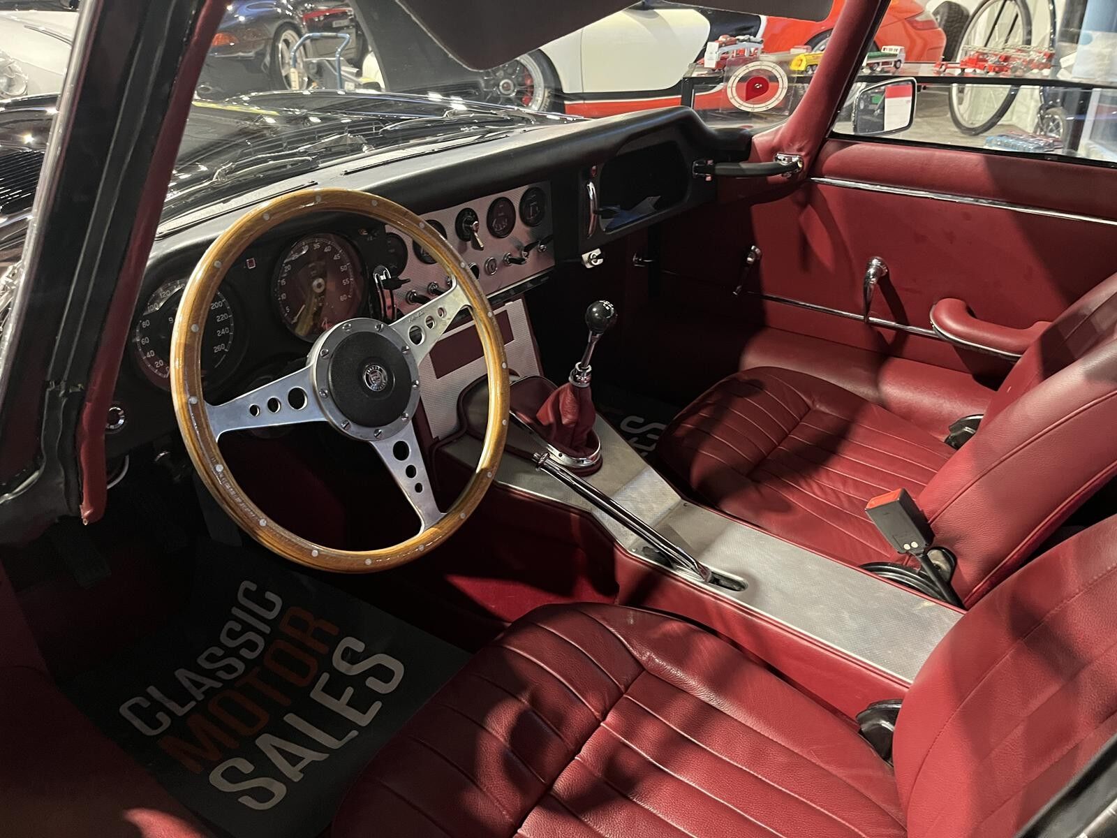 Jaguar E-Type 3.8 XK Manual, 4-trins, 269ps, 1964