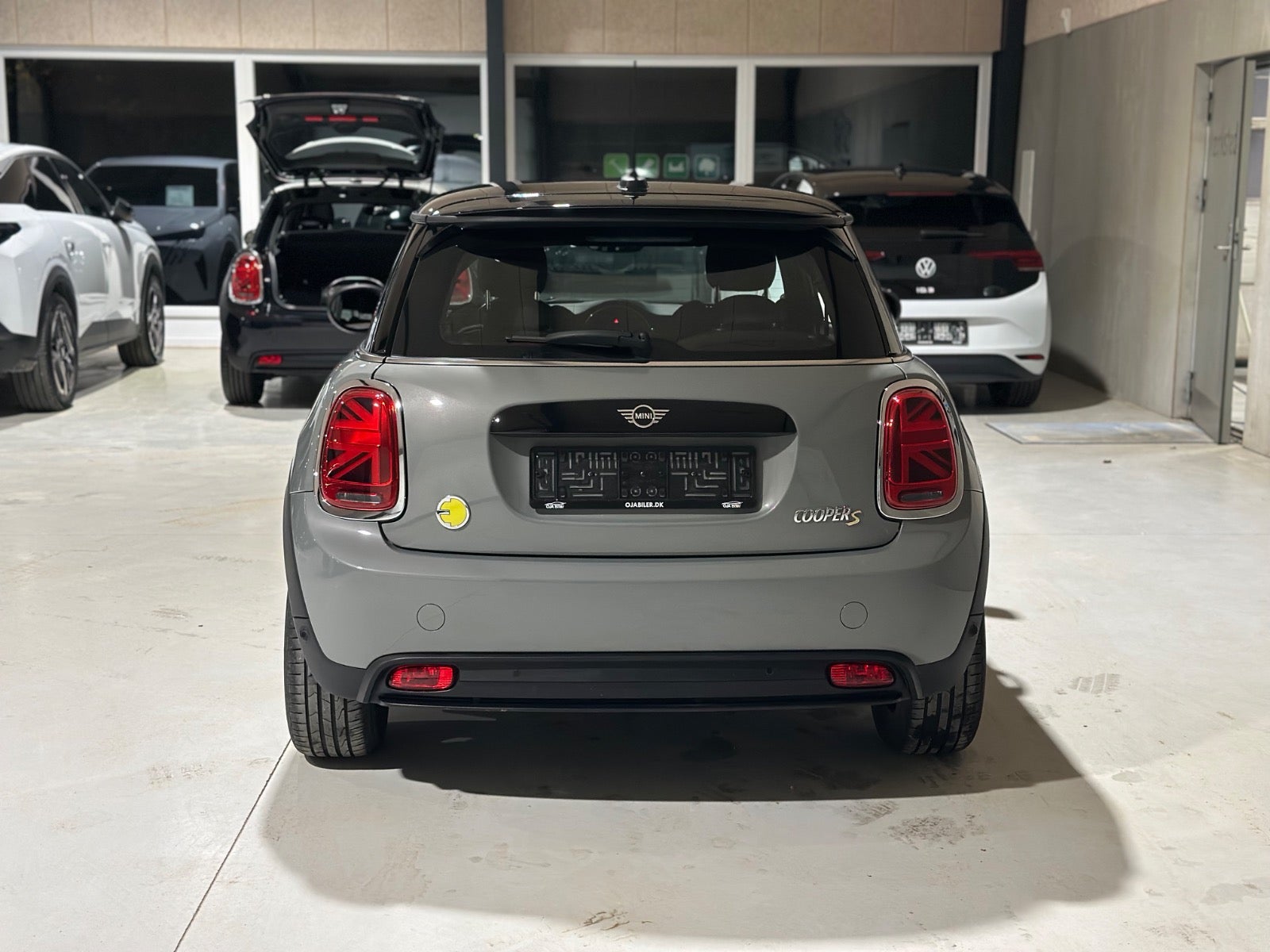 MINI Cooper SE, 184hp, 2022