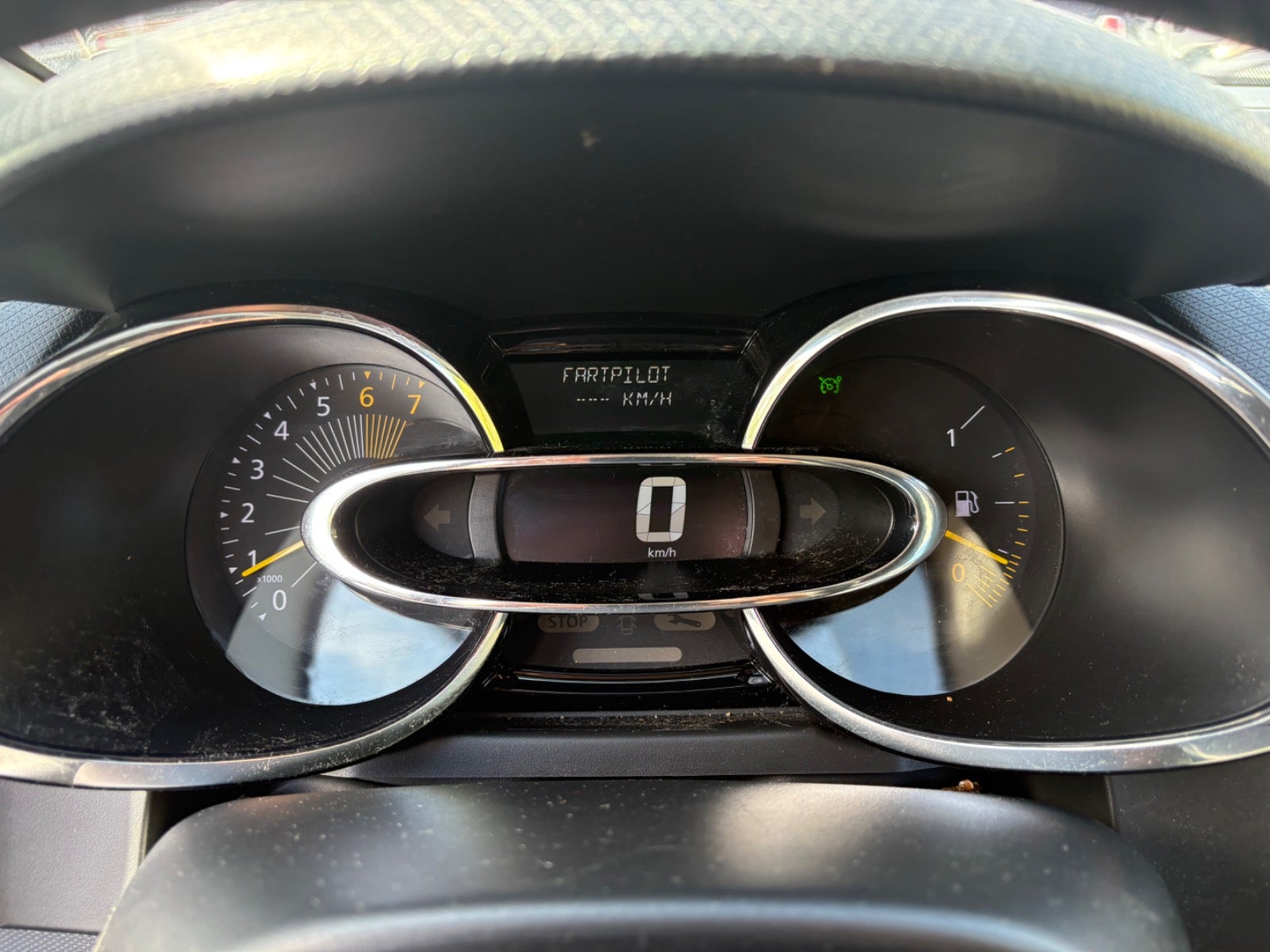 Renault Clio 1.2 Manual, 73hp, 2013