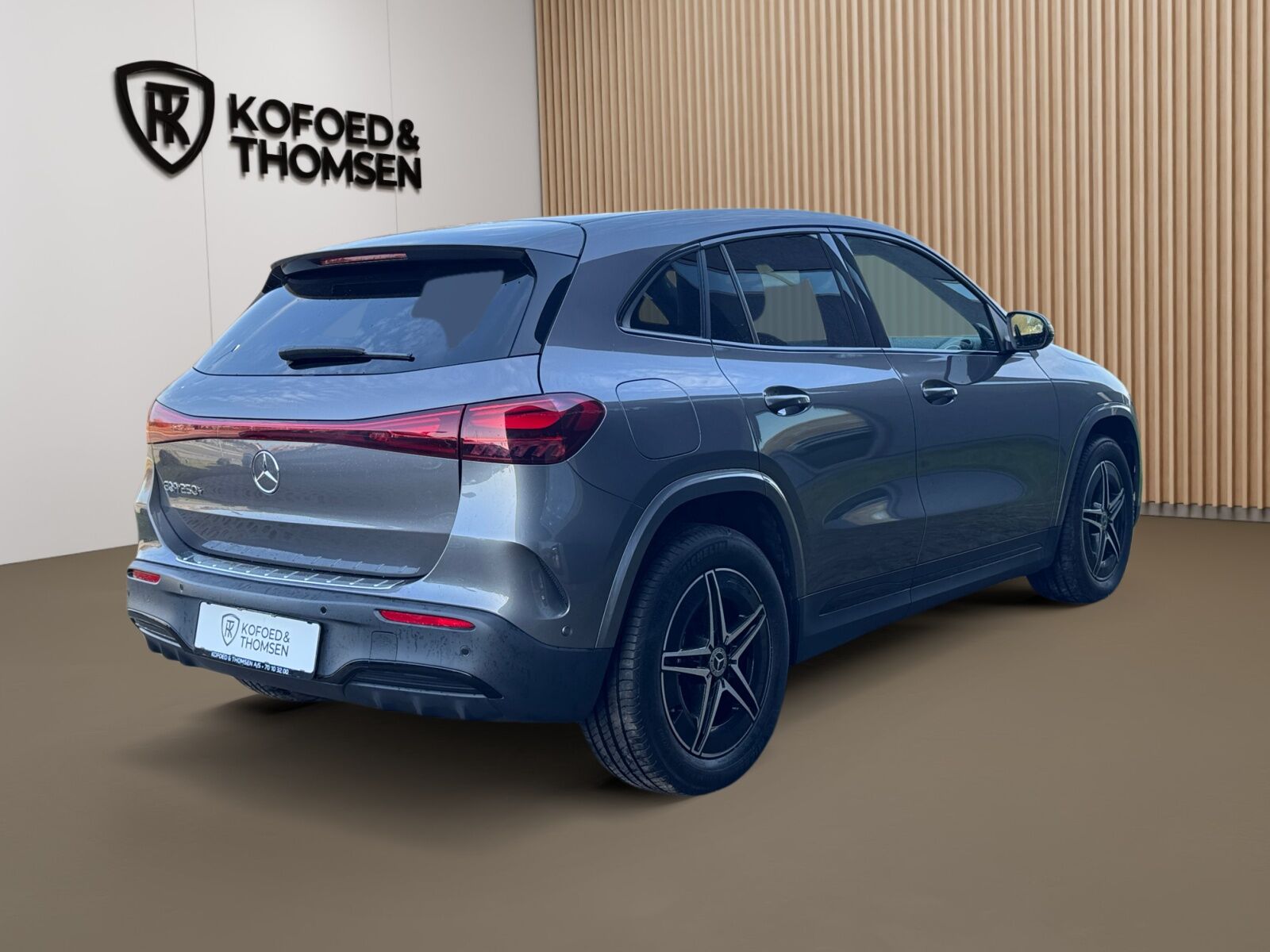 Mercedes-Benz EQA 250+, 190ps, 2025