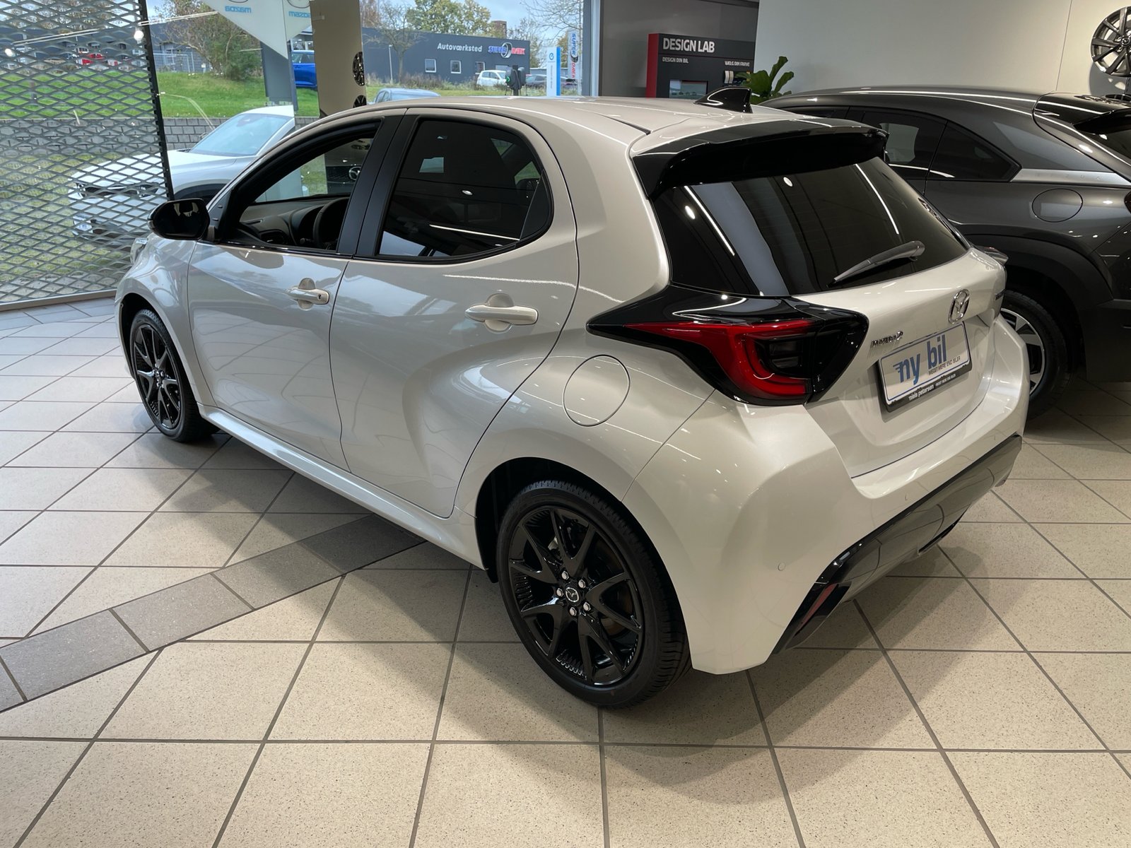 Mazda 2 Hybrid Automatic, 116hp, 2022