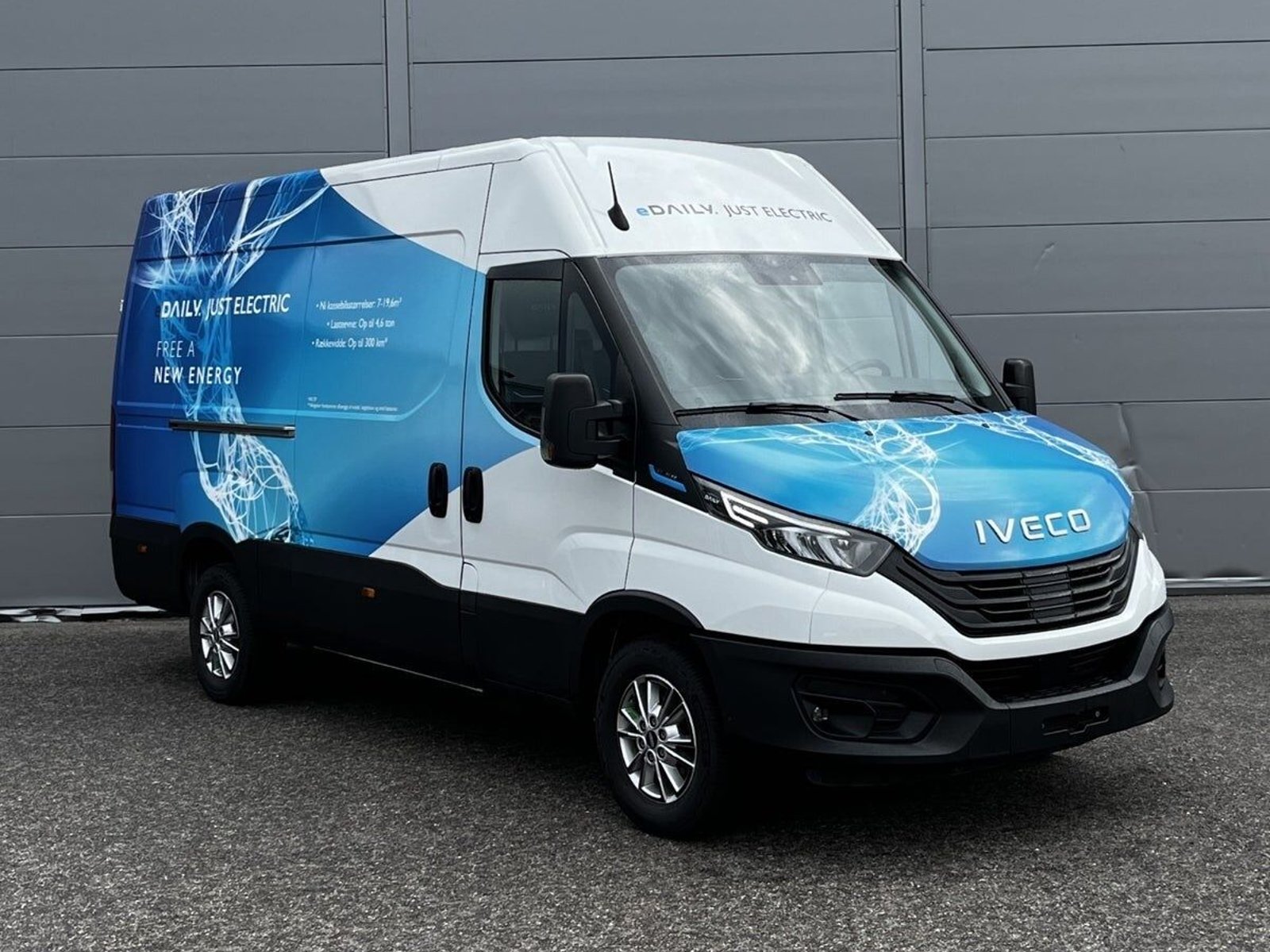 Brugt Iveco eDaily 35S14E 12m3 EL 190HK Van Aut. til salg
