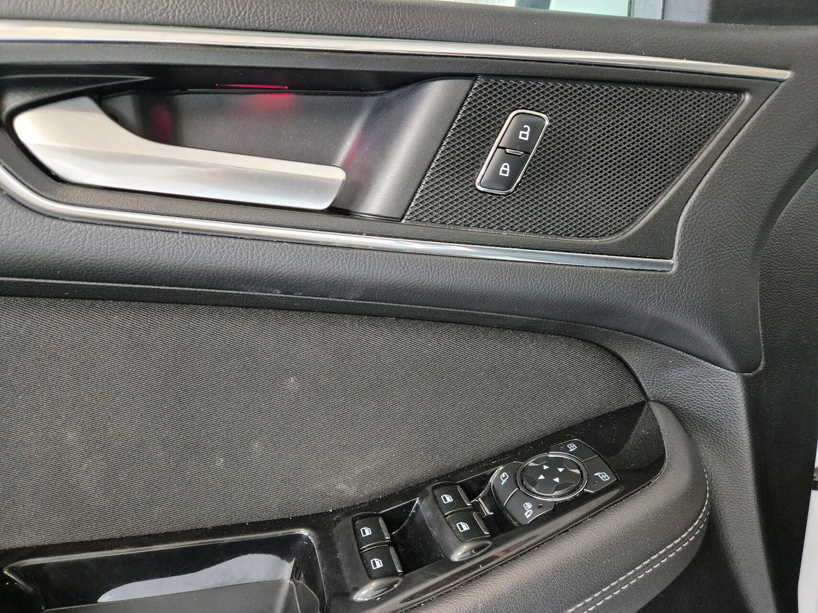 Ford S-MAX 2.0 EcoBoost SelectShift, 6-trins, 240ps, 2017