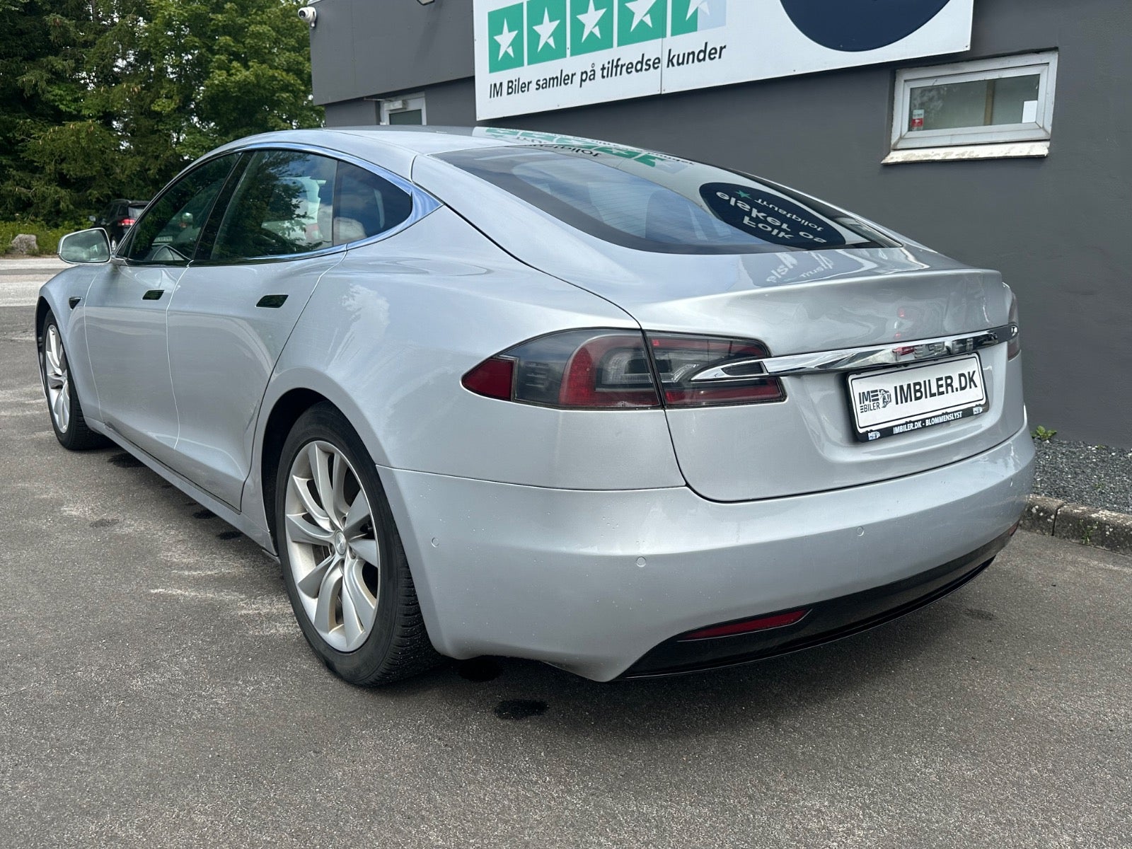Tesla Model S 90D, 423hp, 2017