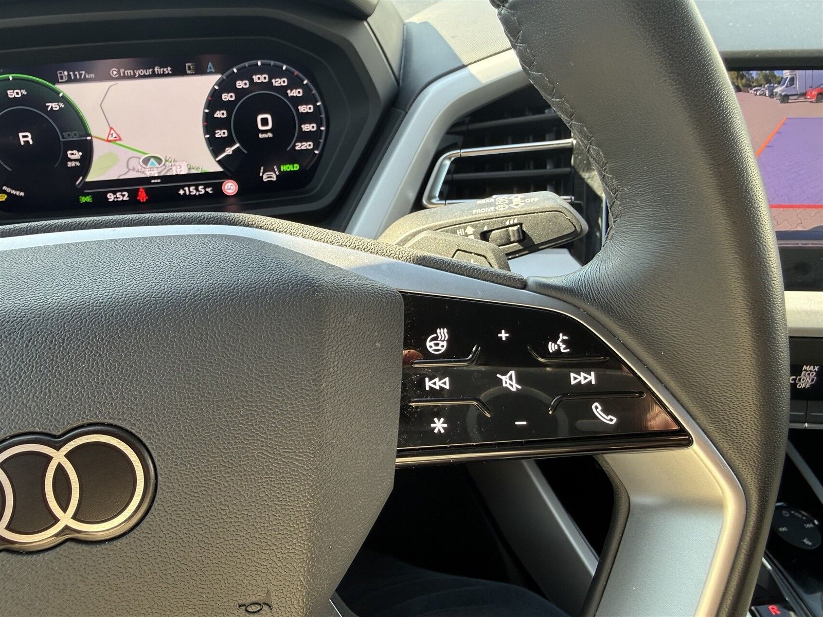 Audi Q4 45 e-tron, 286ps, 2025