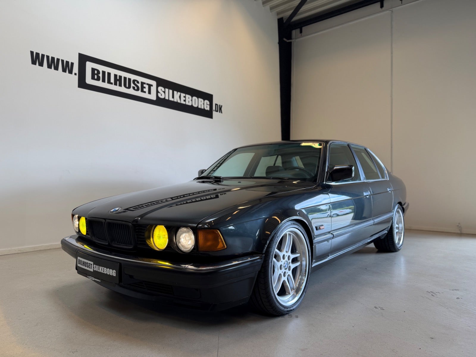 BMW 750i Automatic, 4-trins, 300ps, 1990
