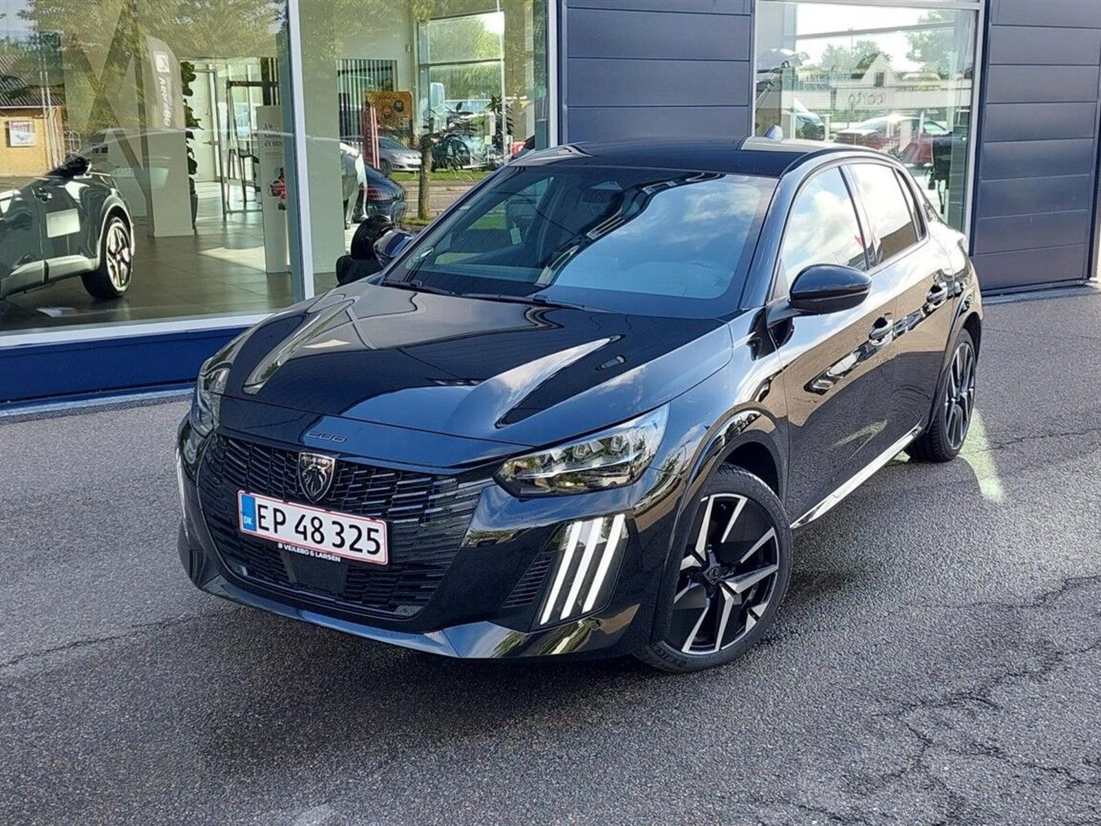 Peugeot e-208, 156ps, 2025