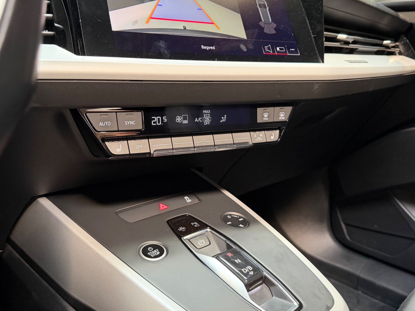 Audi Q4 40 e-tron, 204ps, 2022
