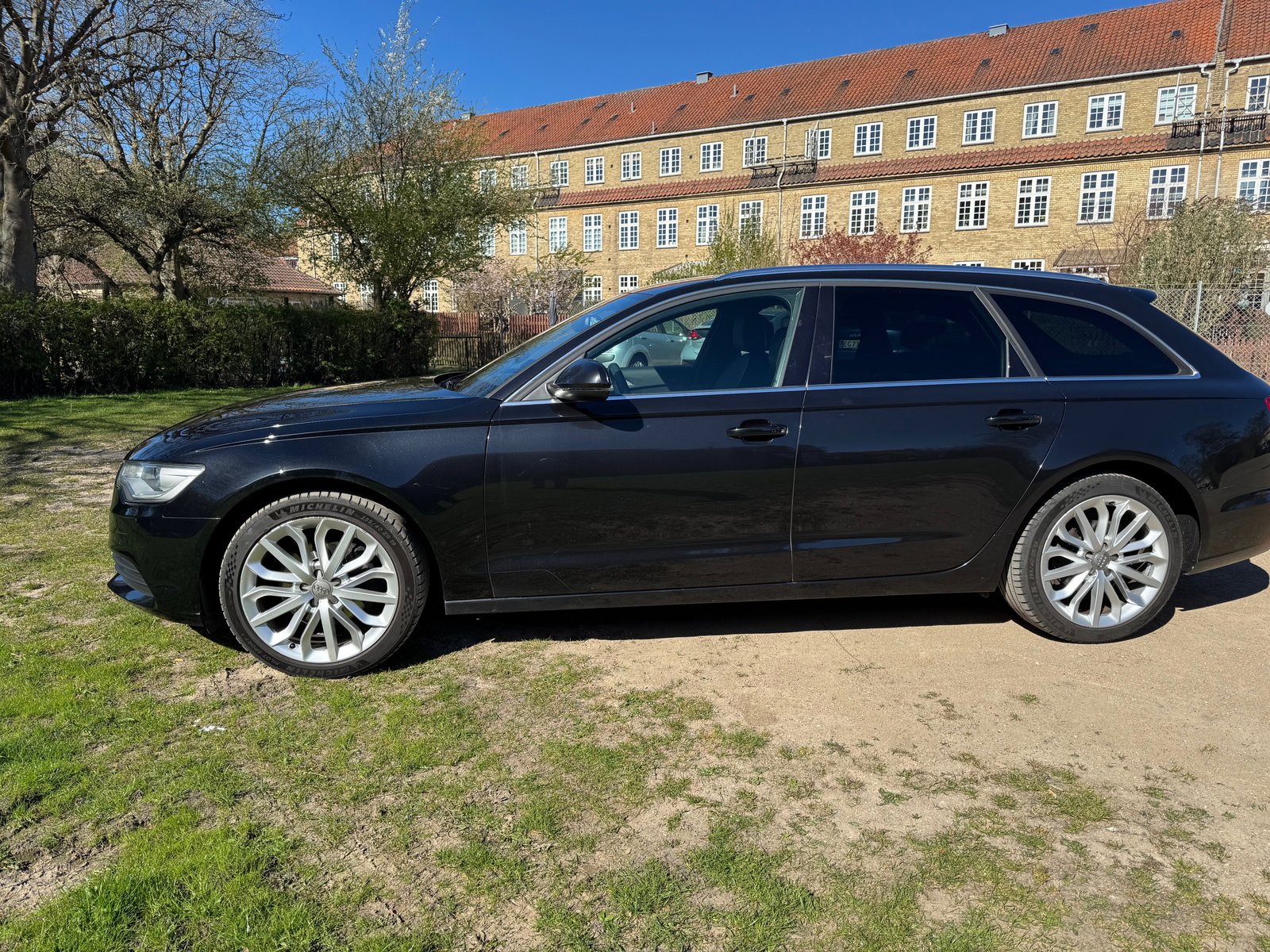 Audi A6 Avant 2.8 FSI V6 Multitronic, 204ps, 2012