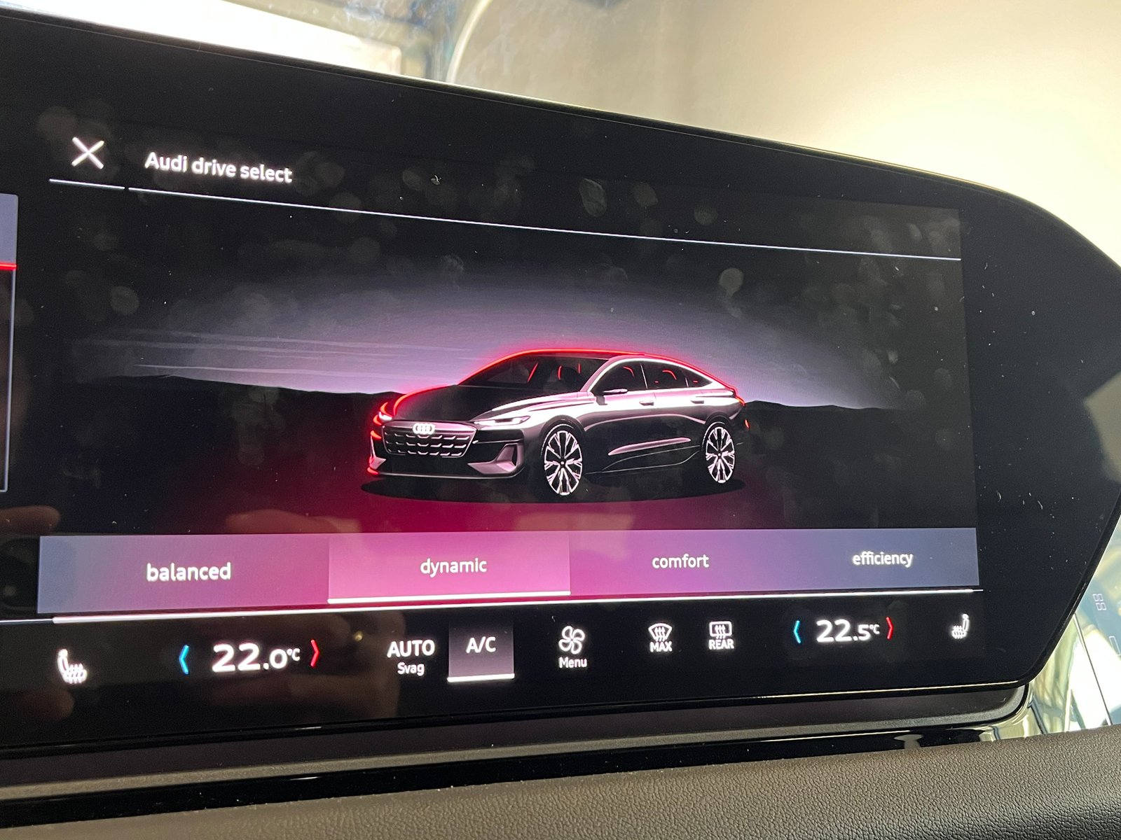 Audi A6 Sportback e-tron, 286hp, 2025